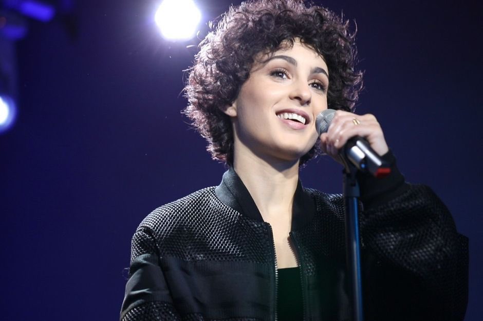 unhavane1's tweet photo. Si la France gagne l’Eurovision, j’offre 10€ à chaque personne qui rt et fav #Eurovision https://t.co/YxMEwtKhrS