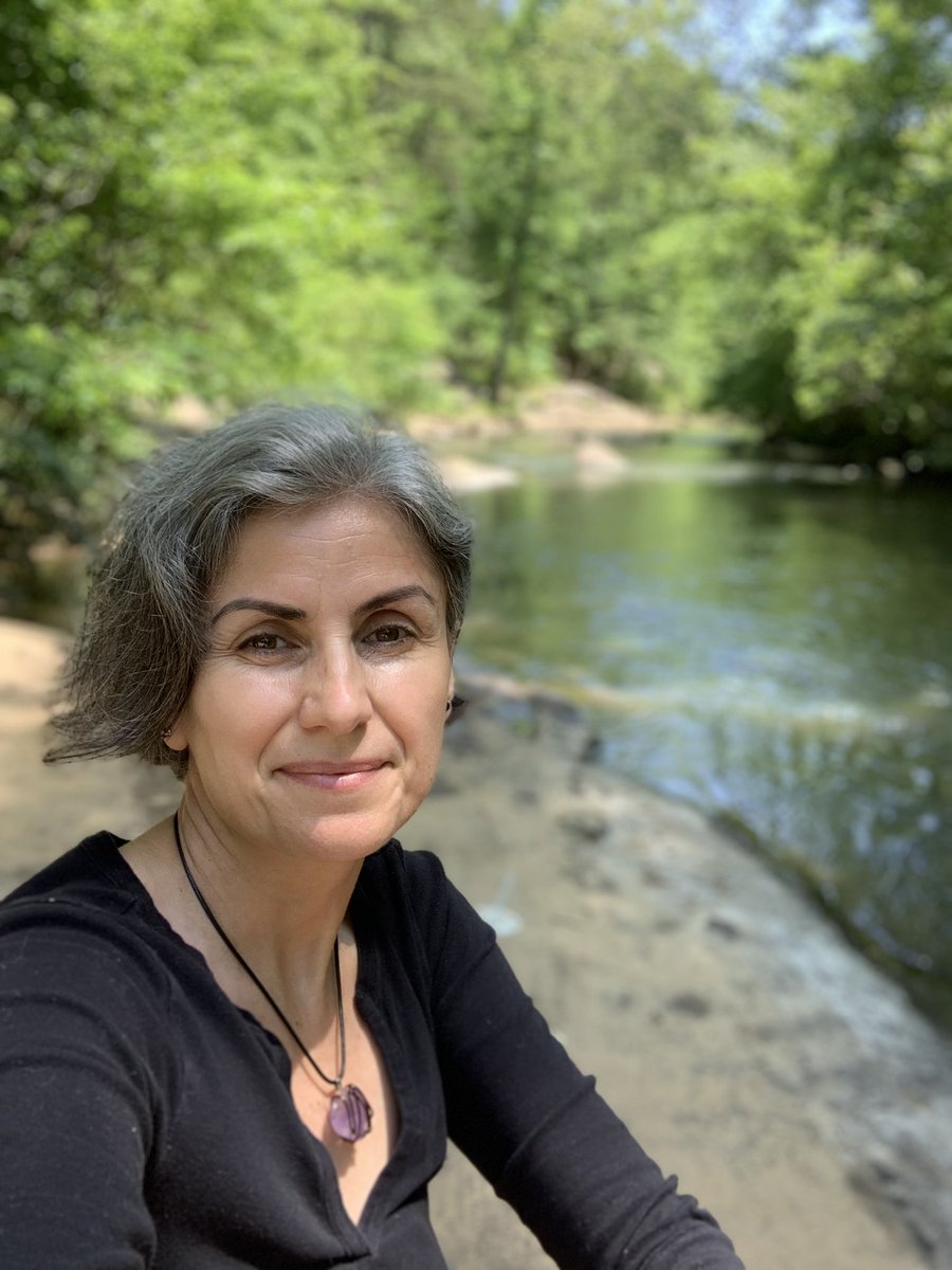 redoakcoaching's tweet photo. I had my own (big) dose of (mostly self) torment and I did a lot of work to learn healthy habits, thought patterns and how to center myself and be happy with JUST BEING IN THE MOMENT #bliss #iam #beherenow #nonatachment #compassion #love #mindfulness #selfcare #selflove https://t.co/4kHUSujzZt
