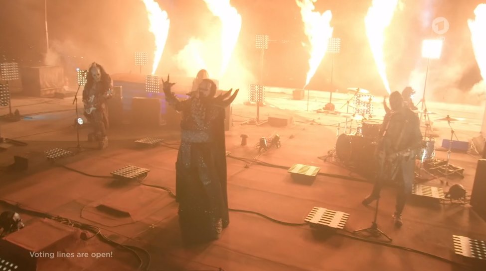 orgeljonny's tweet photo. They're taking the hobbits to Isengard! #ESC2021 #Eurovision https://t.co/UGcS5XeR1P