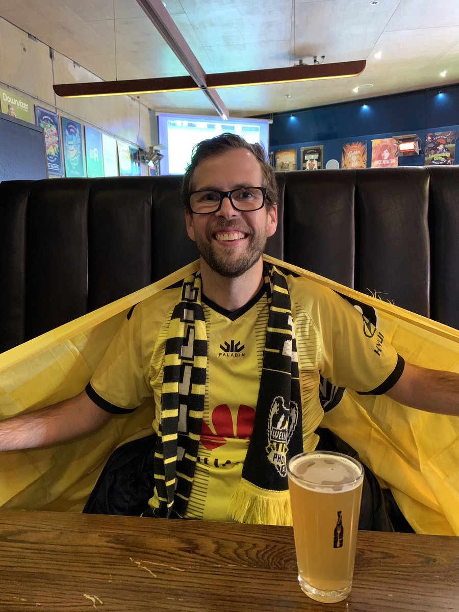 Fantastic night back at the stadium for the first time in over 3 years to watch the <a href="/WgtnPhoenixFC/">Wellington Phoenix 🔥</a> (and their first home game in 433 days)!

Record crowd, 3-0 win, beating the 🐍s - couldn’t ask for more!