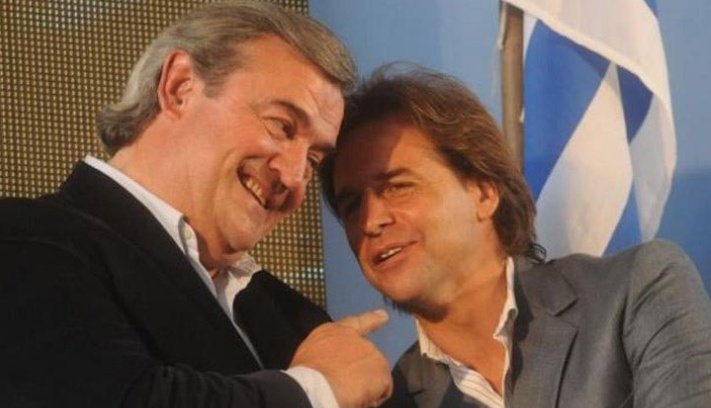 CDJ_Montevideo's tweet photo. Lamentamos el fallecimiento del Ministro del Interior Jorge Larrañaga. Hoy es un día de luto para nuestro @PNACIONAL.
Fue un gran dirigente, un gran líder.
Desde la juventud nuestro apretado abrazo a su familia, y a sus compañeros militantes. https://t.co/zQHtoYakPi