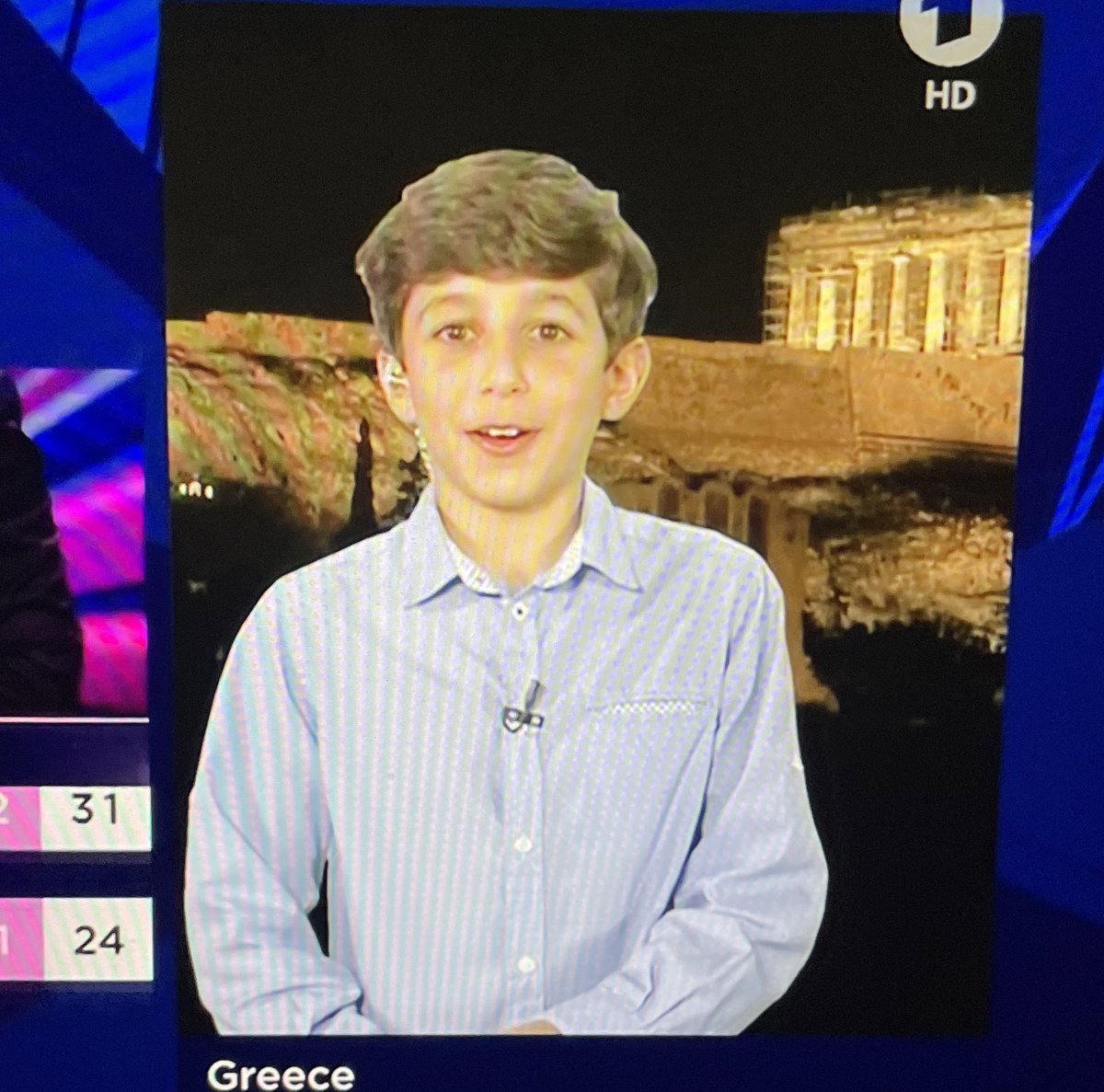 #Eurovision  #ESC2021

Deutschland: „Aber aber … Jugendschutz!“ 

Griechenland: „Super gemacht, Junge. Hier Dein Belohnungs-Ouzo!“