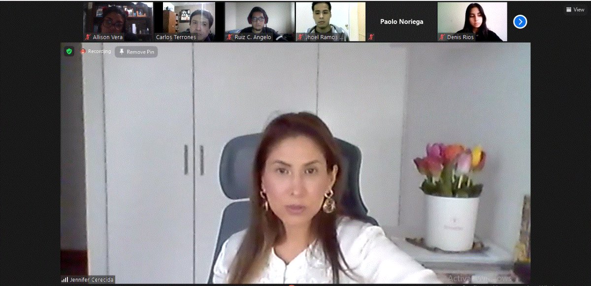 EVista2020's tweet photo. #Entrevista @jencerecida sobre las #fakenews: "Los medios de comunicación ahora no se toman el tiempo de ver si la noticia es verídica, por estar en el corre corre de qué noticiero da la noticia primero”. #Redacción2021 https://t.co/yxu2rHPK94