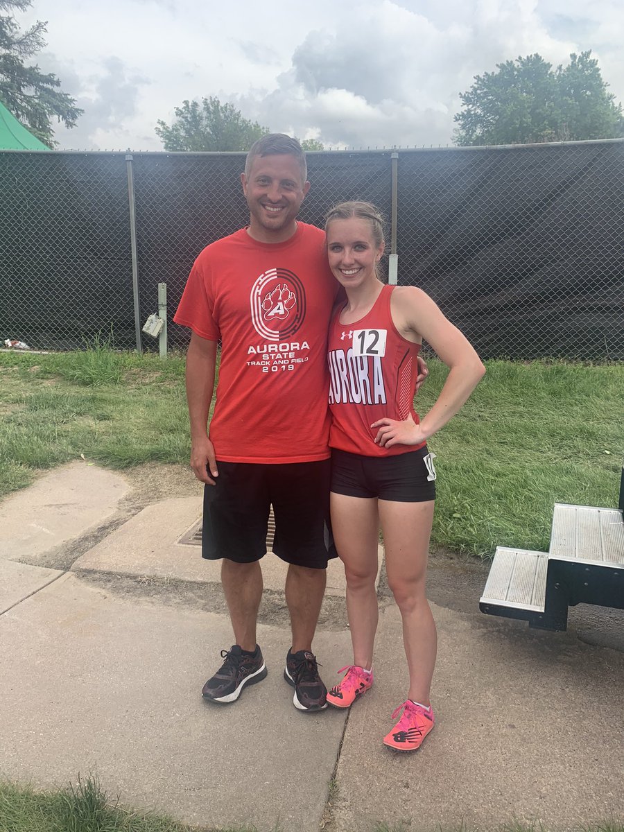 Z_High's tweet image. Super proud of this girl! 2:22.78 for 8th place! You ran your heart out and finished with a medal! Sad to see one of your seniors go but she’s off to do great things! #proudcoach @cassidy_knust