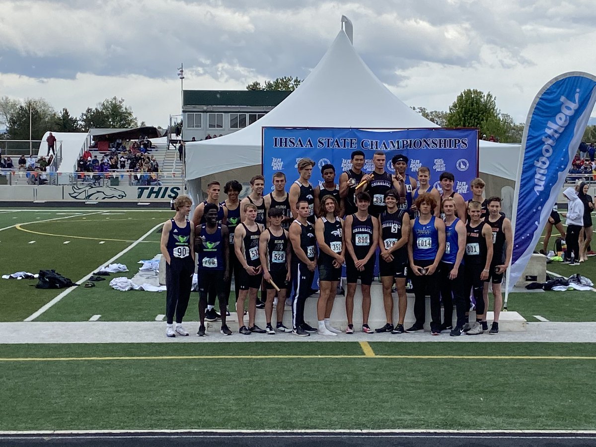 mountain_track's tweet photo. 4x100 takes 6th, great job! https://t.co/6vDh5ArdYO