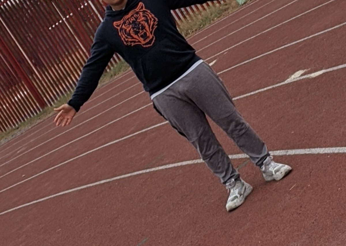 Alguien para ir al atm hoy?
Pareja o unicornio 🥵💦