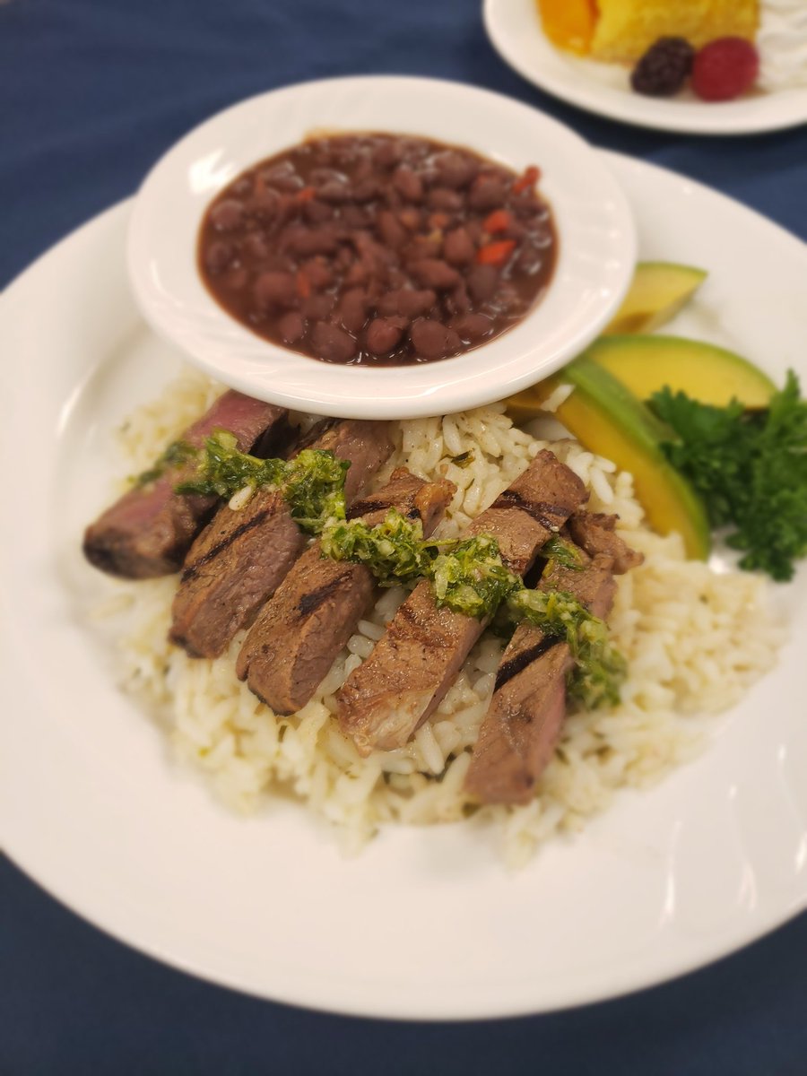 KFValleyViewHC's tweet image. Theme Week was AMAZING!!! So excited to have our residents back in our dining rooms!!! #ThemeWeek #TrilogyChefsRock #TasteTheTrilogyDifference @ValleyViewHC @ReyRd2 @PatynkoJody @ChefMike45 @nolafoodguy