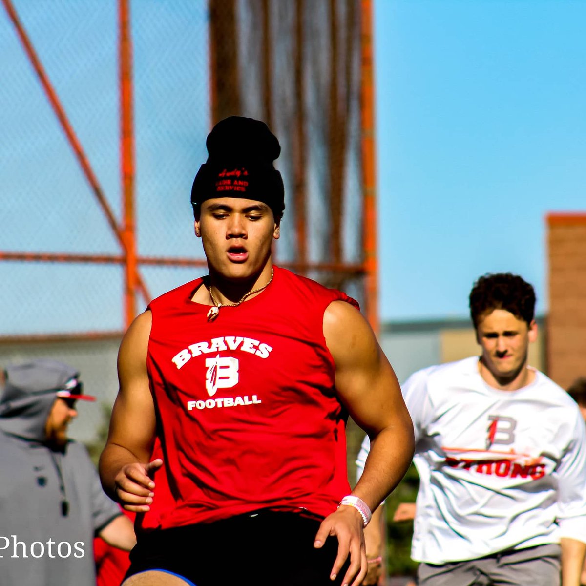 BHS Redhawks Football tweet media