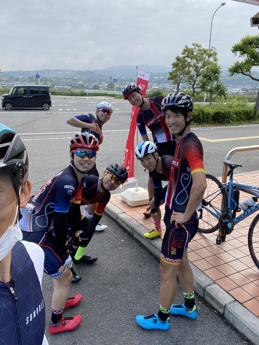 Changingman_TGR's tweet image. Infinity Styleのメンバー☆

おじさんだけ…
ウエアミスった🤣
（洗濯が間に合わなかった…）

レッツゴー！！

#InfinityStyle