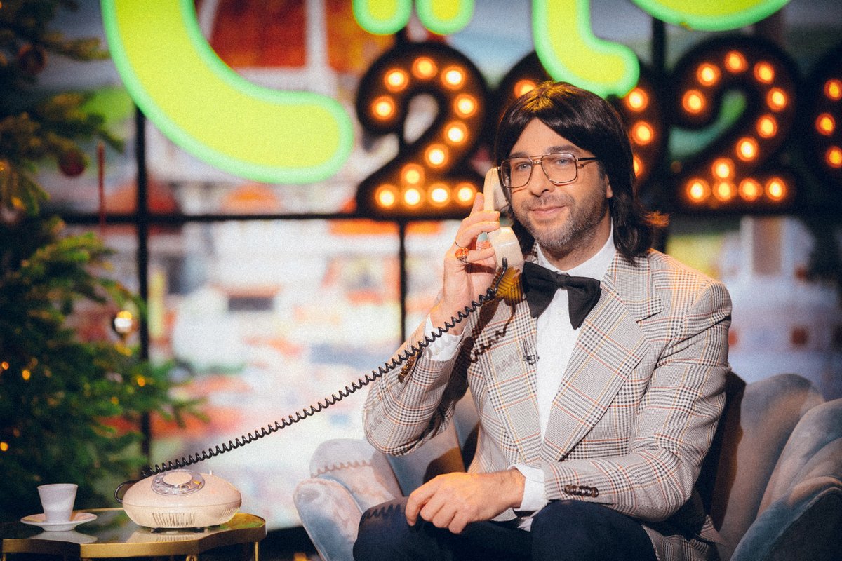 Urgant_Show's tweet photo. CIAO #EUROVISION 2022 NEL ITALIA 😉

Giovanni Urganti era fiducioso della vittoria. https://t.co/dsmLMbXIPd
