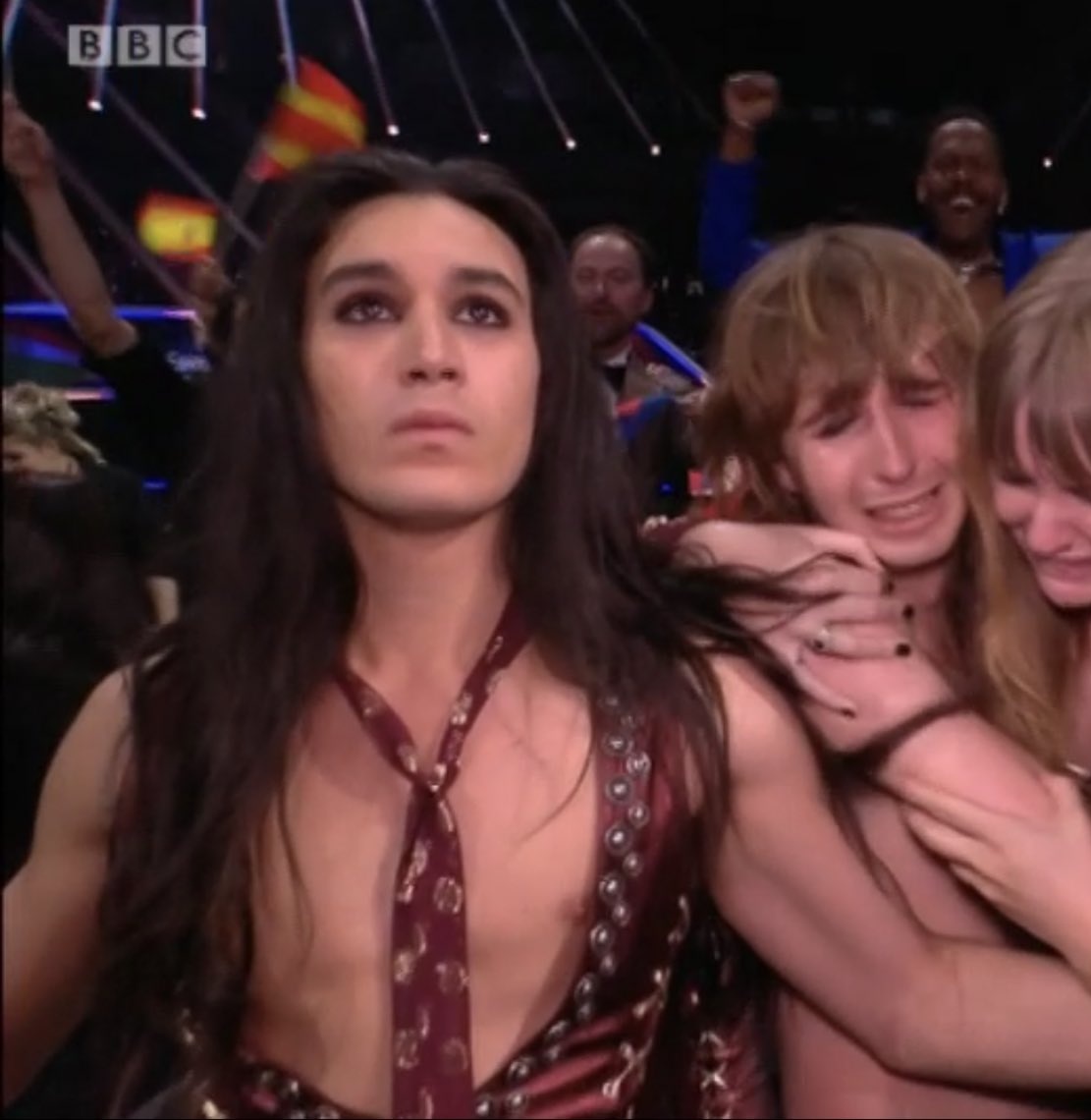 nongiocoabocce's tweet photo. io sto attualmente piangendo per la reazione di Ethan alla vittoria, non ci poteva credere #Eurovision https://t.co/6Z3sfDM0Rz