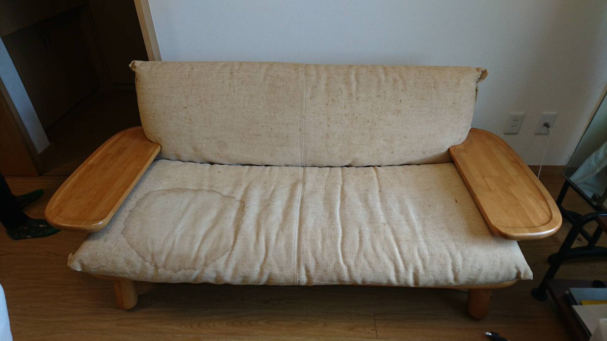 山六シムラinc على تويتر 問い合わせの増えているソファ イス等の貼り替え お好きな生地に貼り替えることができ 愛着のあるソファやイスが見違えるほど生き返ります 是非ご相談下さい 伊東 伊豆 家具 Interior インテリア 山六シムラ 貼り替え