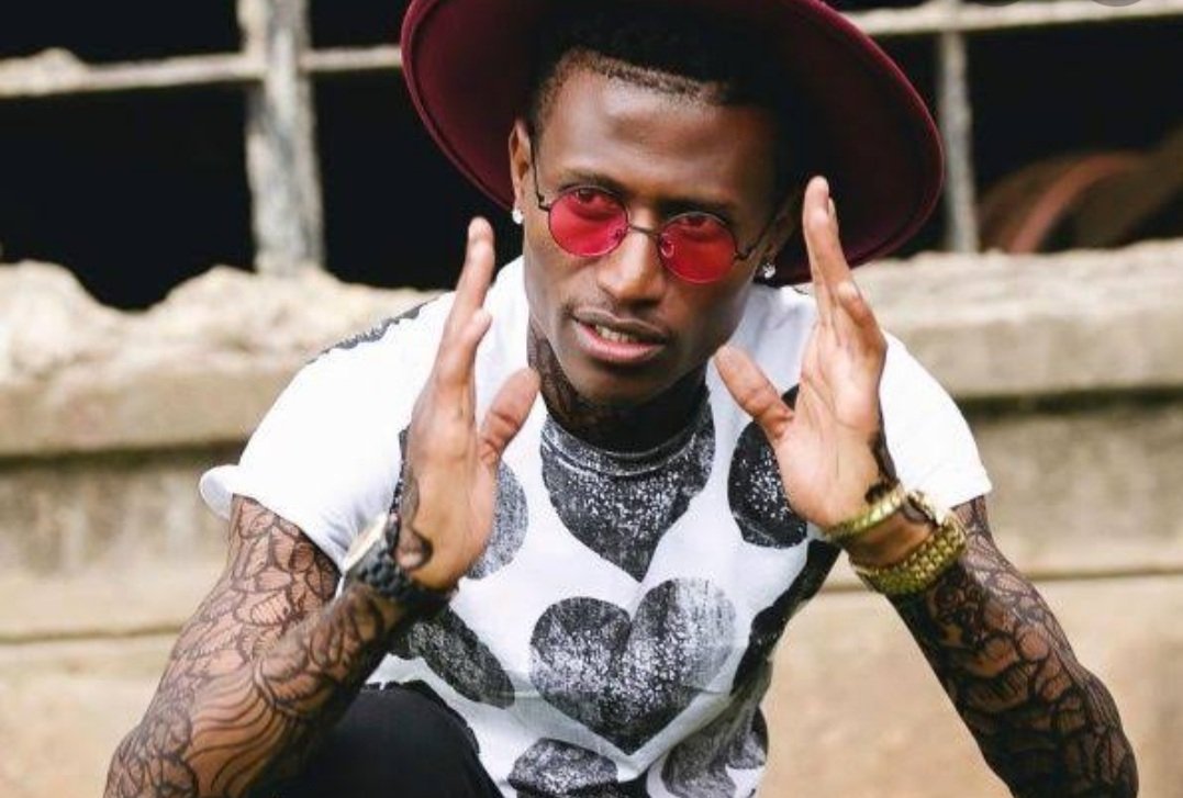 MuneneODG's tweet photo. Let's settle this who has the best Lyrics in his songs or featured songs
Rts 🔃 Octopizo
Like ❤ Zzero Sufuri
#BootyDown https://t.co/kcTsLKjpoR
