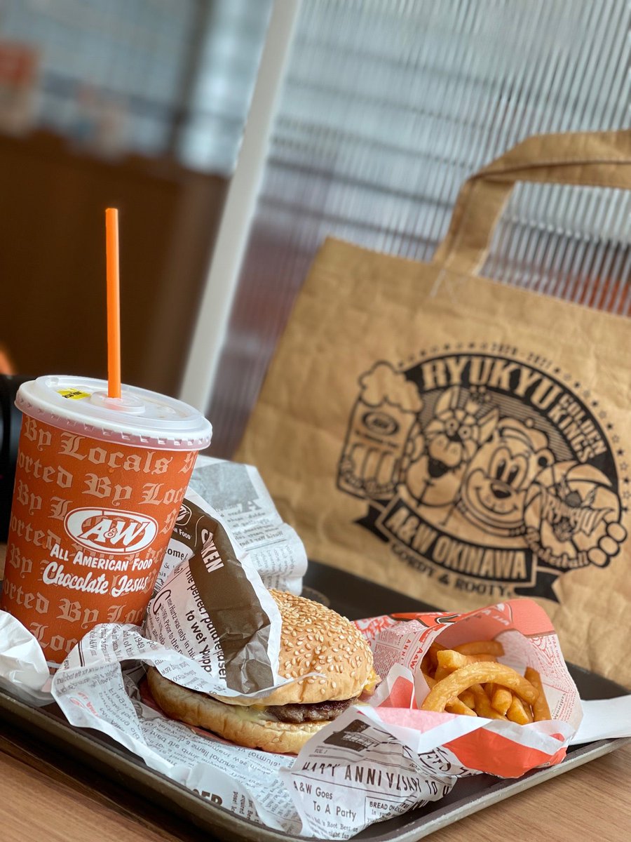 はる おかわり自由のルートビア A W 国際通り松尾店 In 那覇市 沖縄県 T Co Uckumjdjqo