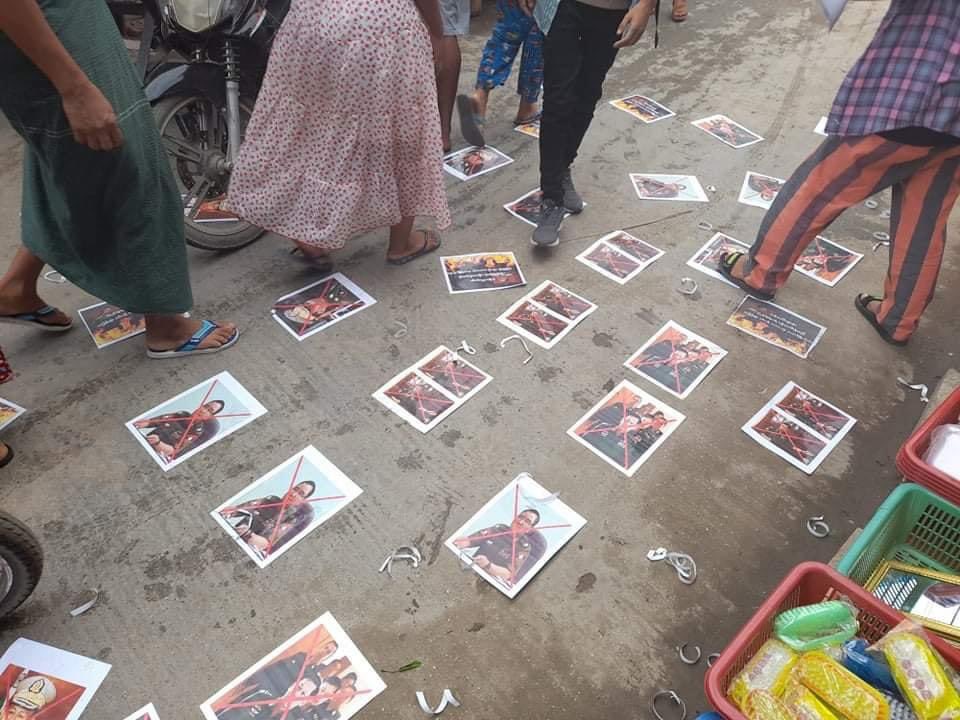 wkhine12's tweet photo. Anti-dictatorship sticker campaign by West Yangon University Students in Yangon   “ Students don’t belong to prison “ says the slogans   Many medical students and university students were abducted by Terrorists #WhatsHappeningInMyanmar #May23Coup https://t.co/YmWIk6BrrV