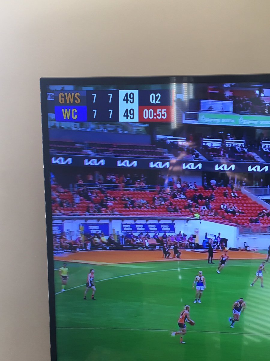 GaiReddin's tweet photo. This one is for you guys.

7 x 7 = 49 for both teams

Is this the only time that goals x behinds = total score?

And in the same game??

@FOXFOOTY @FOXFootyLive @sirswampthing #Bounce https://t.co/2yBRjTDtqj