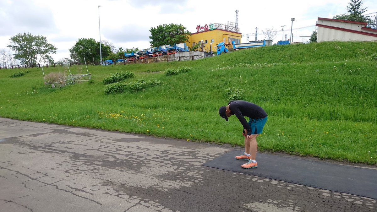 shibu_ken's tweet photo. 15kmラン終了〜
途中1kmだけマジ走り。バテバテ。
それにしても、雨上がりの空気は気持ちいい！
#OnCloudX 
#OnFriends https://t.co/knyFlFPHD4