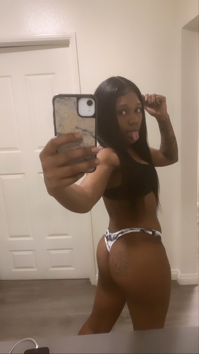 TeeTwerking's tweet photo. #BootyDown https://t.co/NzaLcdbdWP