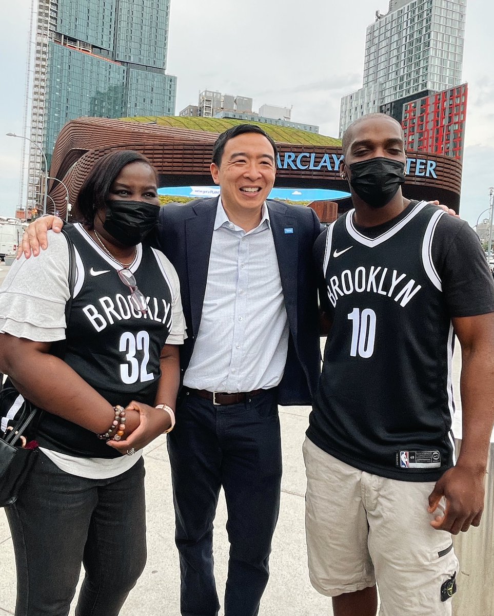 AndrewYang's tweet photo. Let’s go Nets!! Great game and meeting fans beforehand made it even better. 😀 https://t.co/OtTKepeXPN