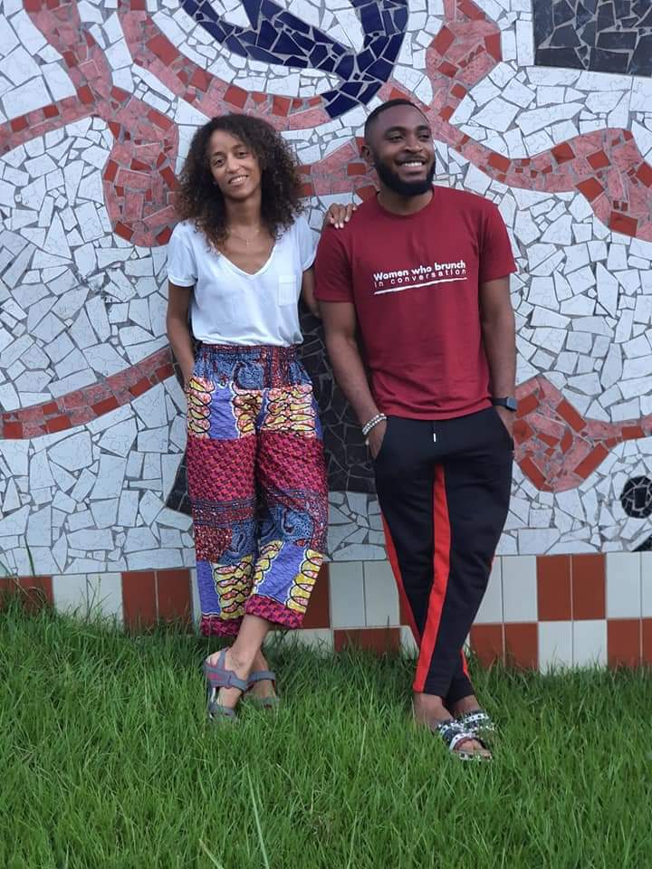 keuhein's tweet photo. [#PAINTING]
@bandjounstation
@if_cameroun
#repost
"Bandjoun Station, l'Institut français et l'ambassade de France ont le plaisir d'accueillir Boris Anje artiste visuel et Barbara Asei-Dantoni , designer et artiste pluridisciplinaire  pour un mois de résidence à Bandjoun Station." https://t.co/VSgs02MNnG