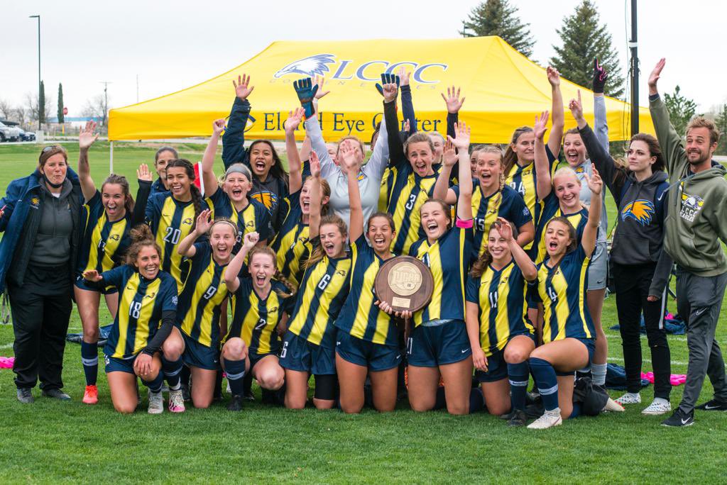 ainsley_basich2's tweet photo. Region Champs 🤩🤩 https://t.co/K3HwuDT6eu