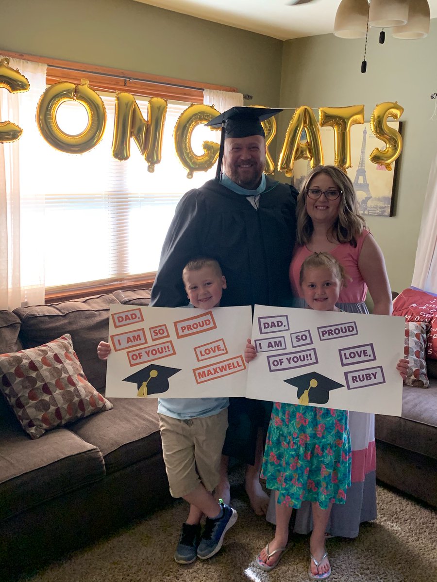 SchulTeacher's tweet photo. Master's degree...complete, graduation...complete 👨‍🎓 Feeling blessed by all the support especially my wife, and walking for my kids (my why). https://t.co/jyCHhXnV3m