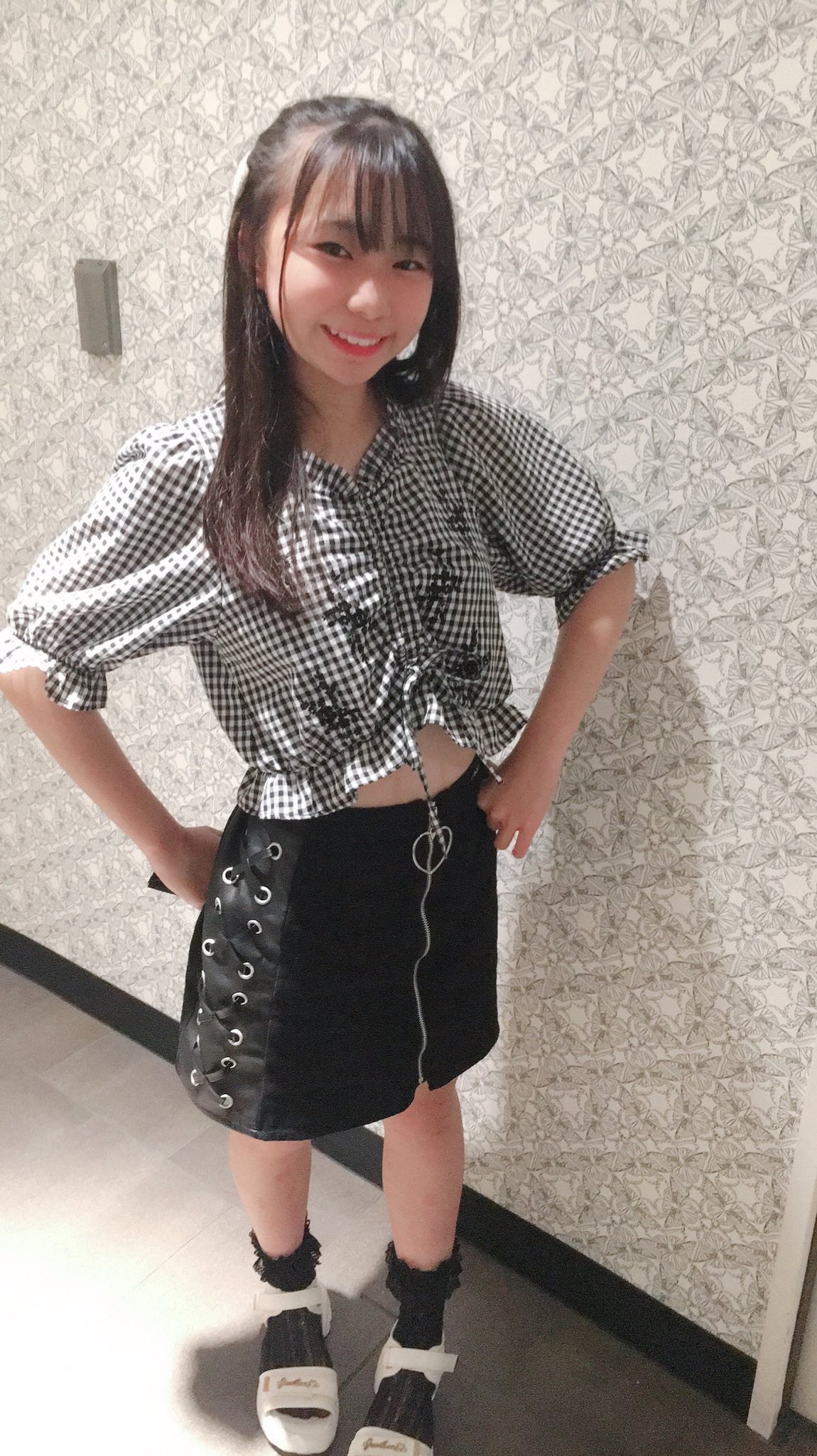 ミニスカ ジュニアアイドル 