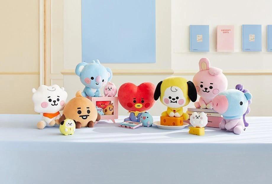 tbzhobi's tweet photo. BTS MAP OF THE SOUL ON:E CONCEPT PHOTOBOOK AND BT21 PLUSHIE GIVEAWAY
- 1 winner will one ver of their choice and 1 plushie of their choice
- rt to enter
- must be following + notifs on
- worldwide
- ends may 31 https://t.co/KpjXHZXl0O