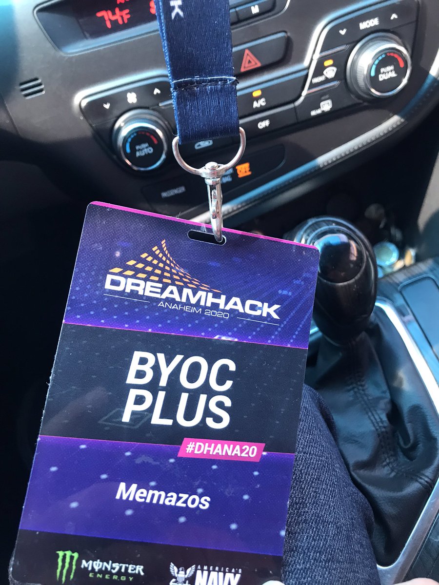 Estaba limpiando mi carro y encontré esto, bonitos recuerdos