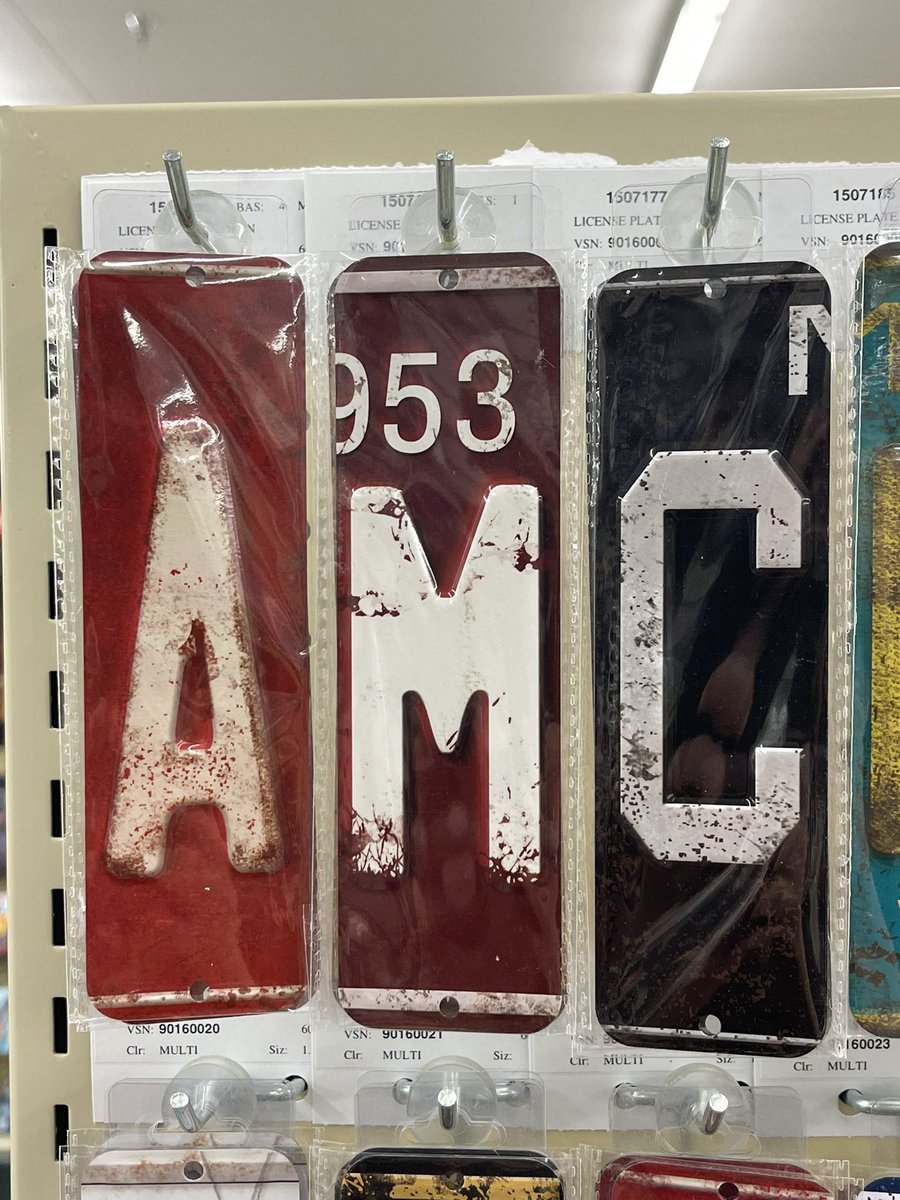 rlrober2010's tweet photo. When you get stuck going to Hobby Lobby… you drop off messages!
#amc #AMCSTRONG #amcstock #amctothemoom #AMC #AMCARMY https://t.co/YCgoIxub1Y
