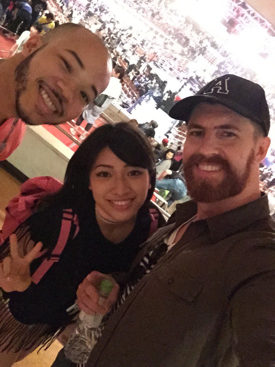 AzBC123's tweet image. また会えるの楽しみ🌸

fite.tv/watch/hana-kim…

#木村花またね 
#FlowersForHana