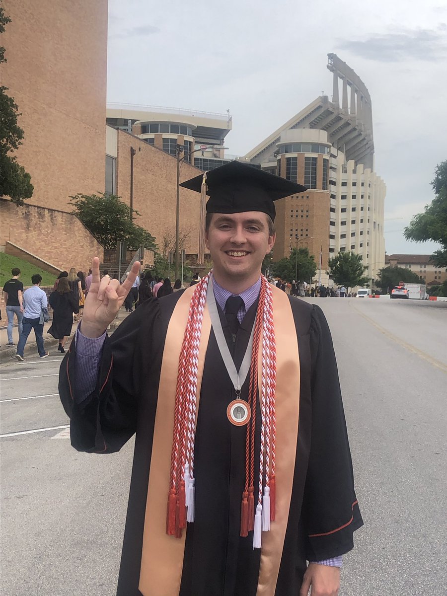 Congrats Kie Lancaster!!❤️#UTGrad21