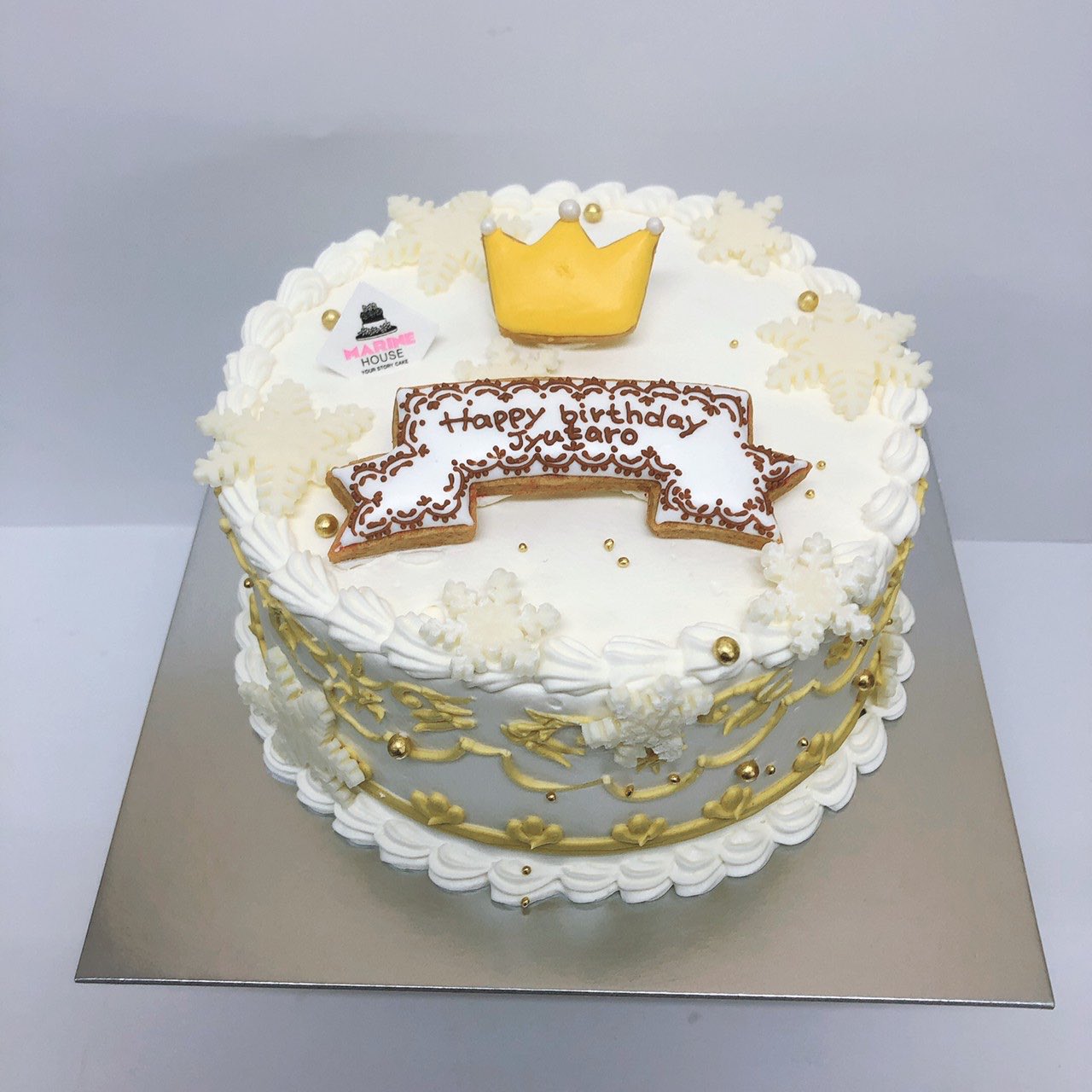 Marine House Your Story Cake ティアラ特集 オーダーケーキのご予約は Hpからお願い致します 本日も通常通りカフェの営業しております Marinehouse マリーンハウス オーダーケーキ 本人不在の誕生日会 ティアラ 生誕祭 生誕祭