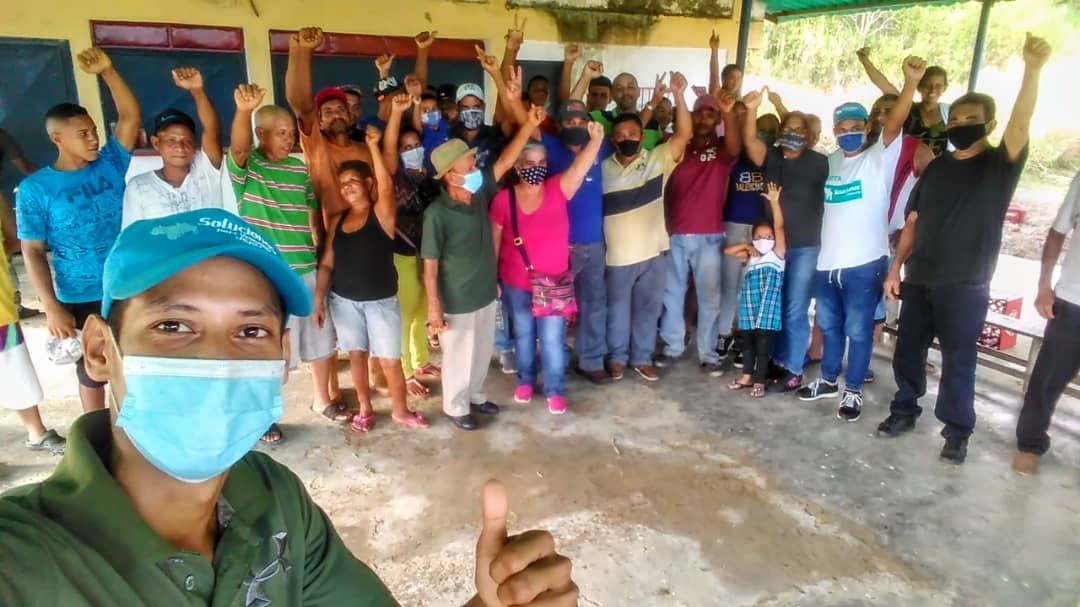 miguelvasquez60's tweet photo. #SucreEsNuestraCausa 
$Cumana #Sucre 

@SPVSoluciones en Rio Caibe, Tunapuy y Cariaco promoviendo nuestro referente politico y electoral.

@claudioefermin tiene razón
#VamosAVotar

@SpvSucre 
#EstoTieneSolucion https://t.co/h3eIeTqaO6