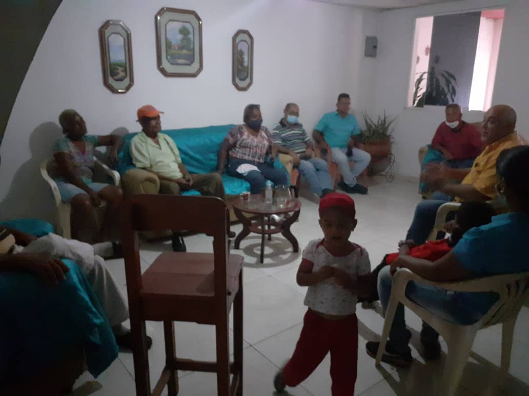 miguelvasquez60's tweet photo. #SucreEsNuestraCausa 
$Cumana #Sucre 

@SPVSoluciones en Rio Caibe, Tunapuy y Cariaco promoviendo nuestro referente politico y electoral.

@claudioefermin tiene razón
#VamosAVotar

@SpvSucre 
#EstoTieneSolucion https://t.co/h3eIeTqaO6
