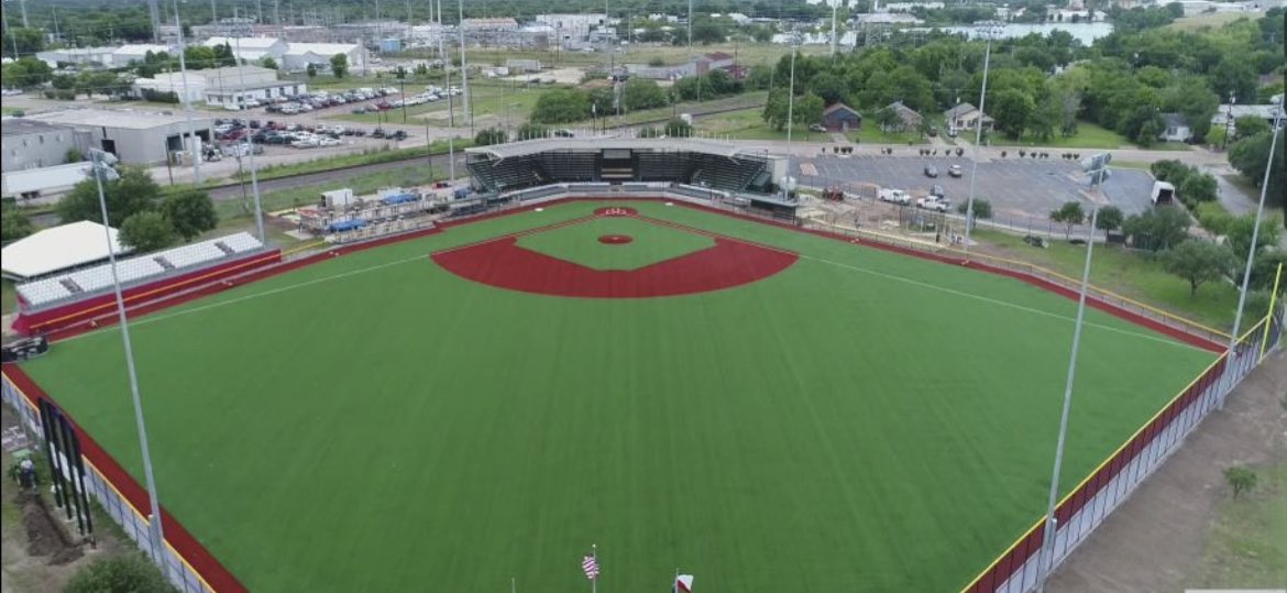 GOaksBaseball's tweet photo. Round 4 
Regional Semifinals 

Grand Oaks vs Rockwall

Game 1 - Thursday 7:30pm
@ Brazos Valley Bombers

Game 2 - Friday 7:00pm
@ Olsen Field at Blue Bell Park
Texas A&amp;M 

Game 3 - Saturday 2:00pm
@ Olsen Field at Blue Bell Park
Texas A&amp;M https://t.co/ZBxK78TuyZ
