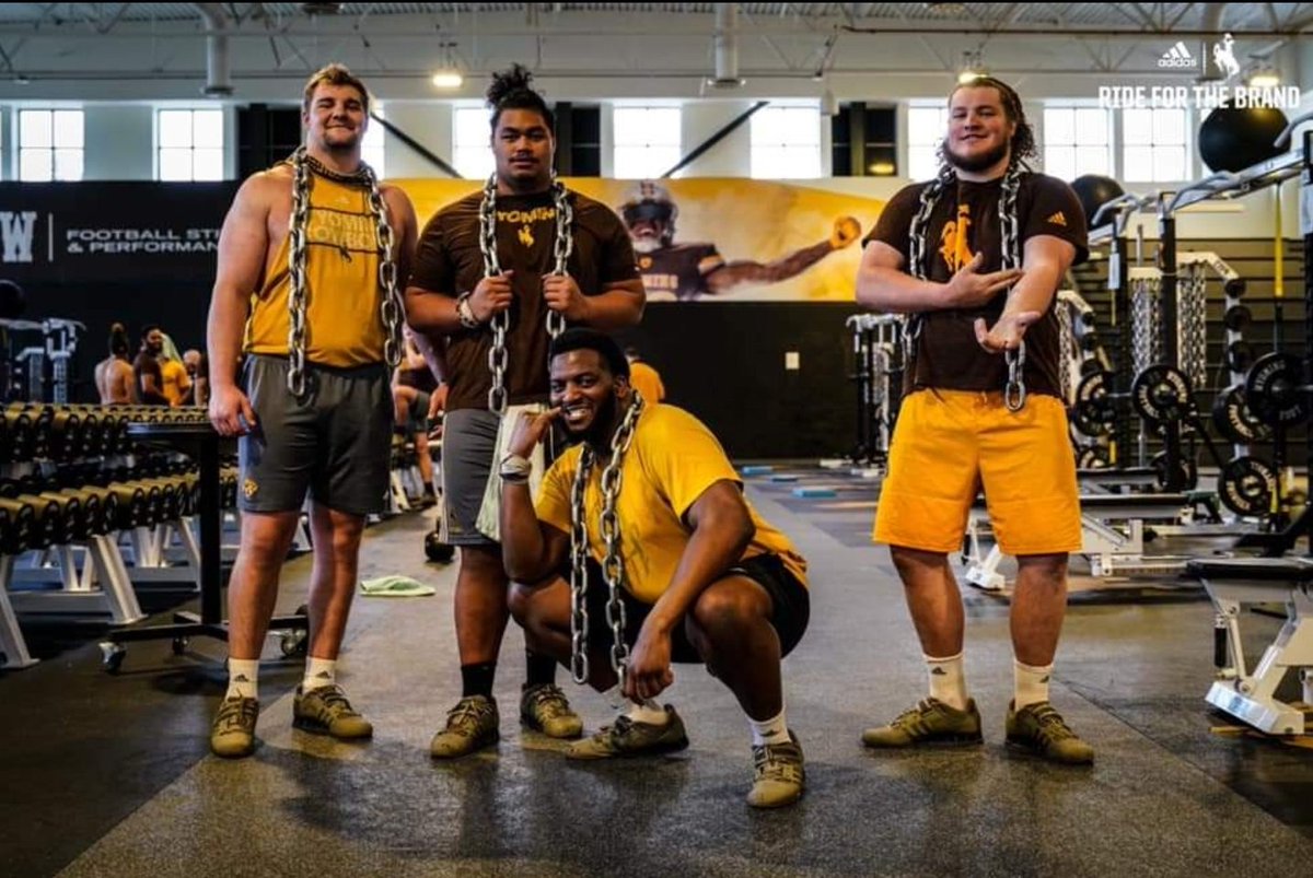 NickMonica63's tweet photo. @TBlazer5AS1 @Nofoafia77 @wyo_football #CowboyCool https://t.co/K6UjrImqTK