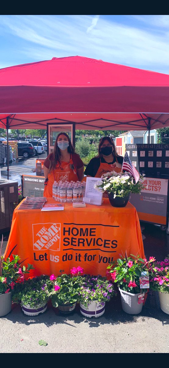 korina_suffia's tweet photo. Great services Saturday event today! And a thank you to tuff shed for coming out to PK and drive leads! #651Proud #FlorinPride https://t.co/LZqtaufuxc