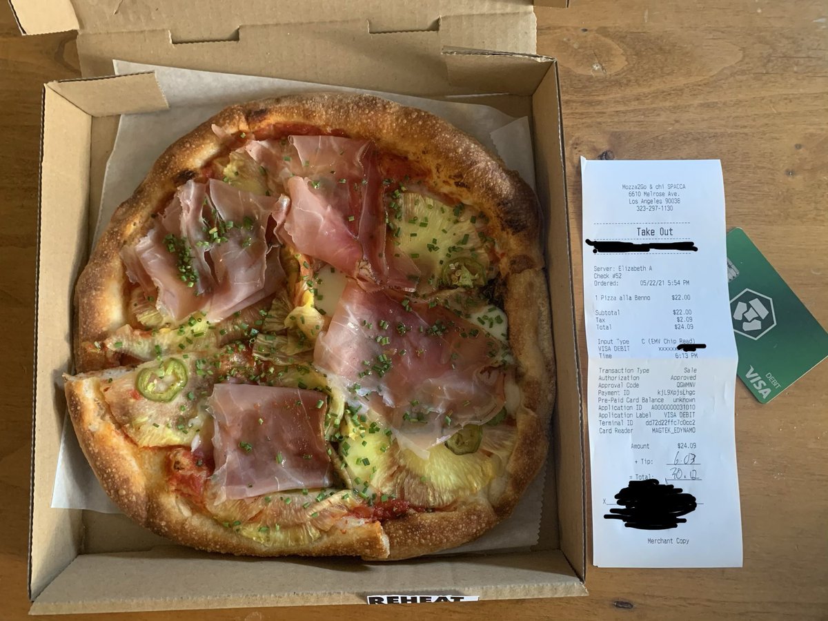 Quinlabp's tweet photo. Bitcoin Pizza Day! Paid with crypto card for crypto rewards and reimbursed by crypto. @rarepizzas #proofofpizza #freepizzaday #RarePizzas https://t.co/ygVu7rfg0a