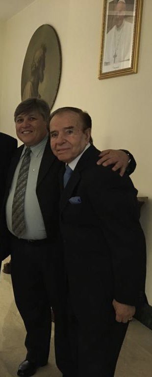 Buen viaje chakichan 🙌seguí cuidándome al viejo como lo hiciste siempre♥️
Gracias por todo chaki !!! Te vamos a extrañar