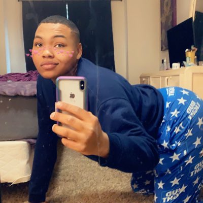 B22Bubb's tweet photo. #NewProfilePic https://t.co/gXH2tr02EE
