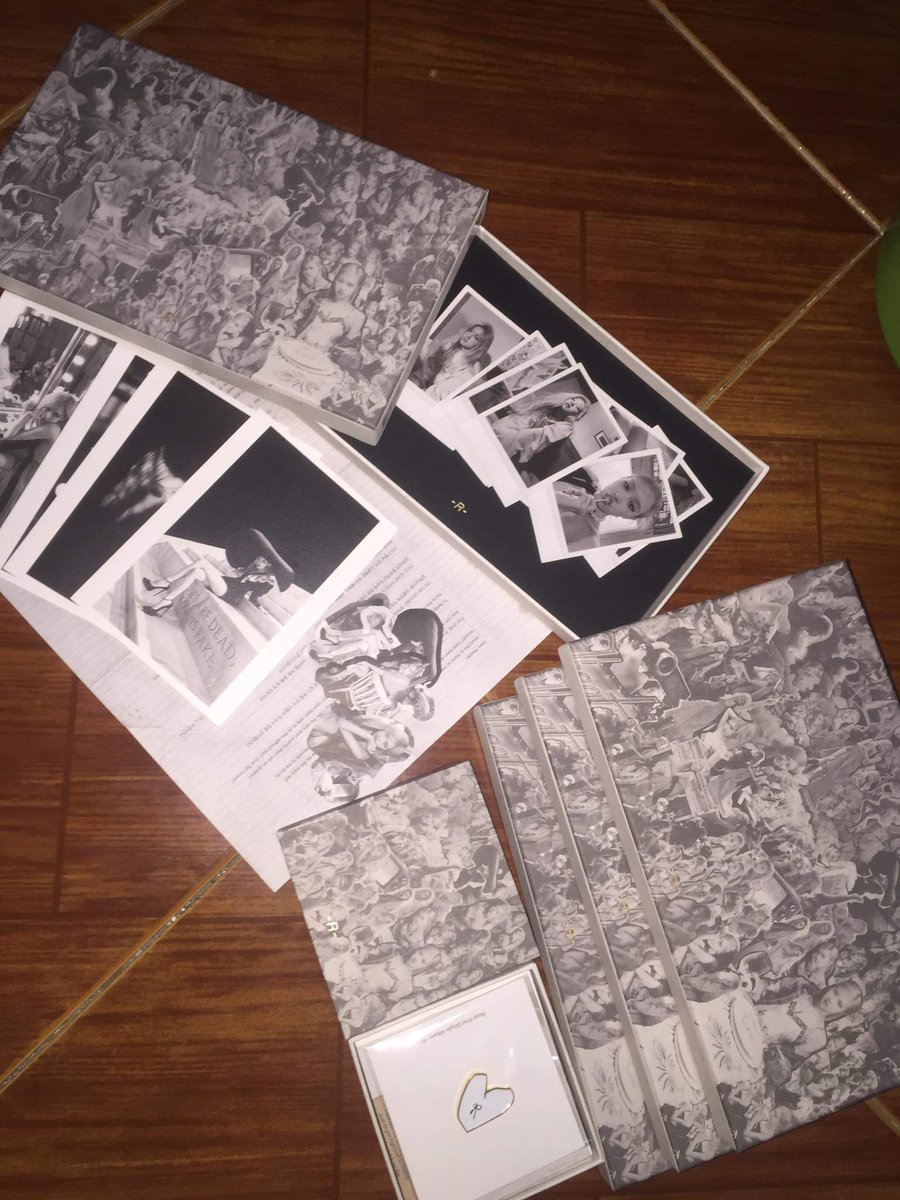 MagicMarketPH's tweet photo. #MagicMarketUpdates
ROSÉ FIRST ALBUM AND KIT TINGI ARRIVED HERE IN OUR PH ADDRESS💛
will send the shopee link starting Monday.
Extras will be posted in our shopee account💛 https://t.co/Gl24hW82S4
