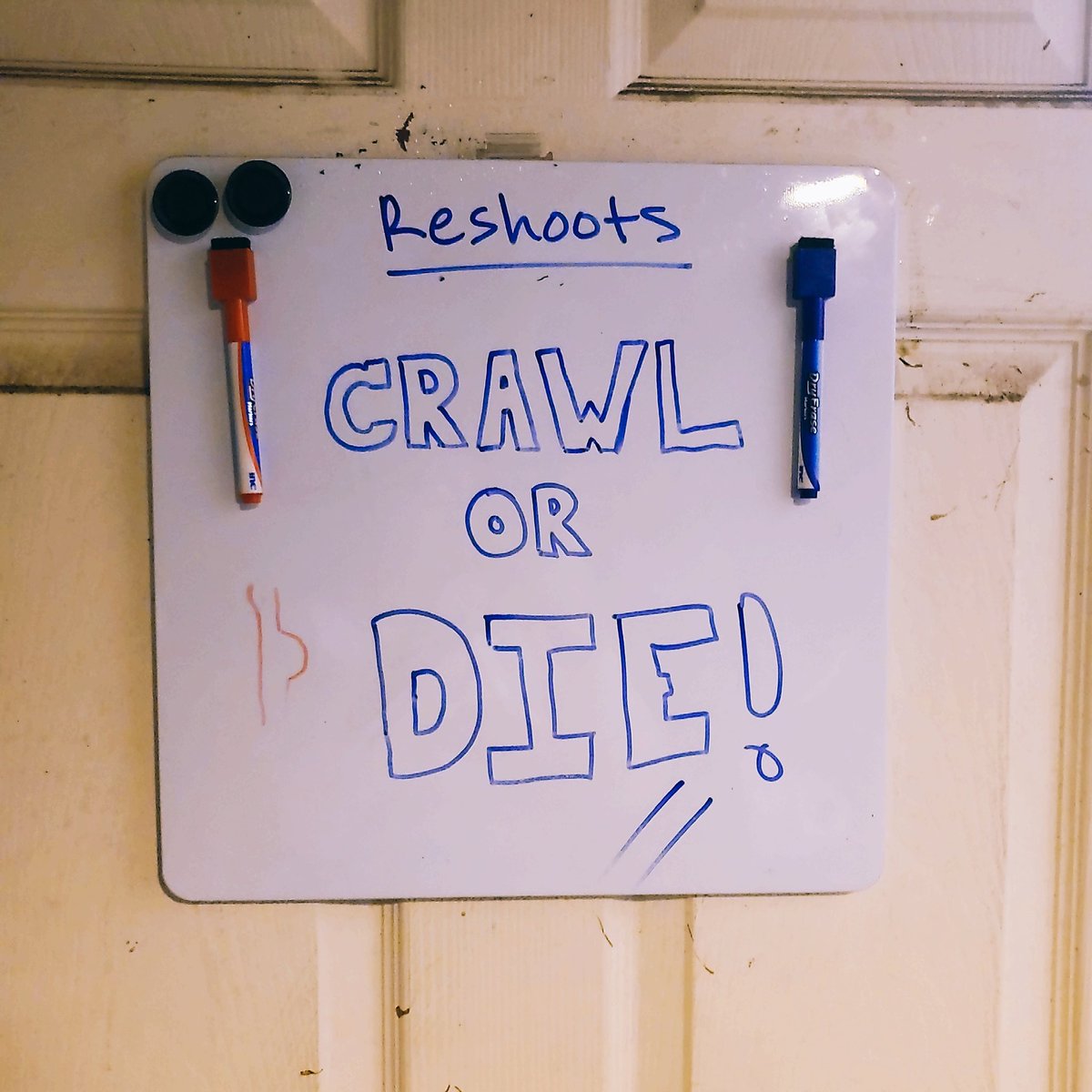 smileyrileyjd0's tweet image. on set tings. #CRAWLORDIE2 #CRAWLorDIE2 come join the #TANKarmy and go back this really cool indie film and check out all the perks !!!!    kickstarter.com/projects/nicol…