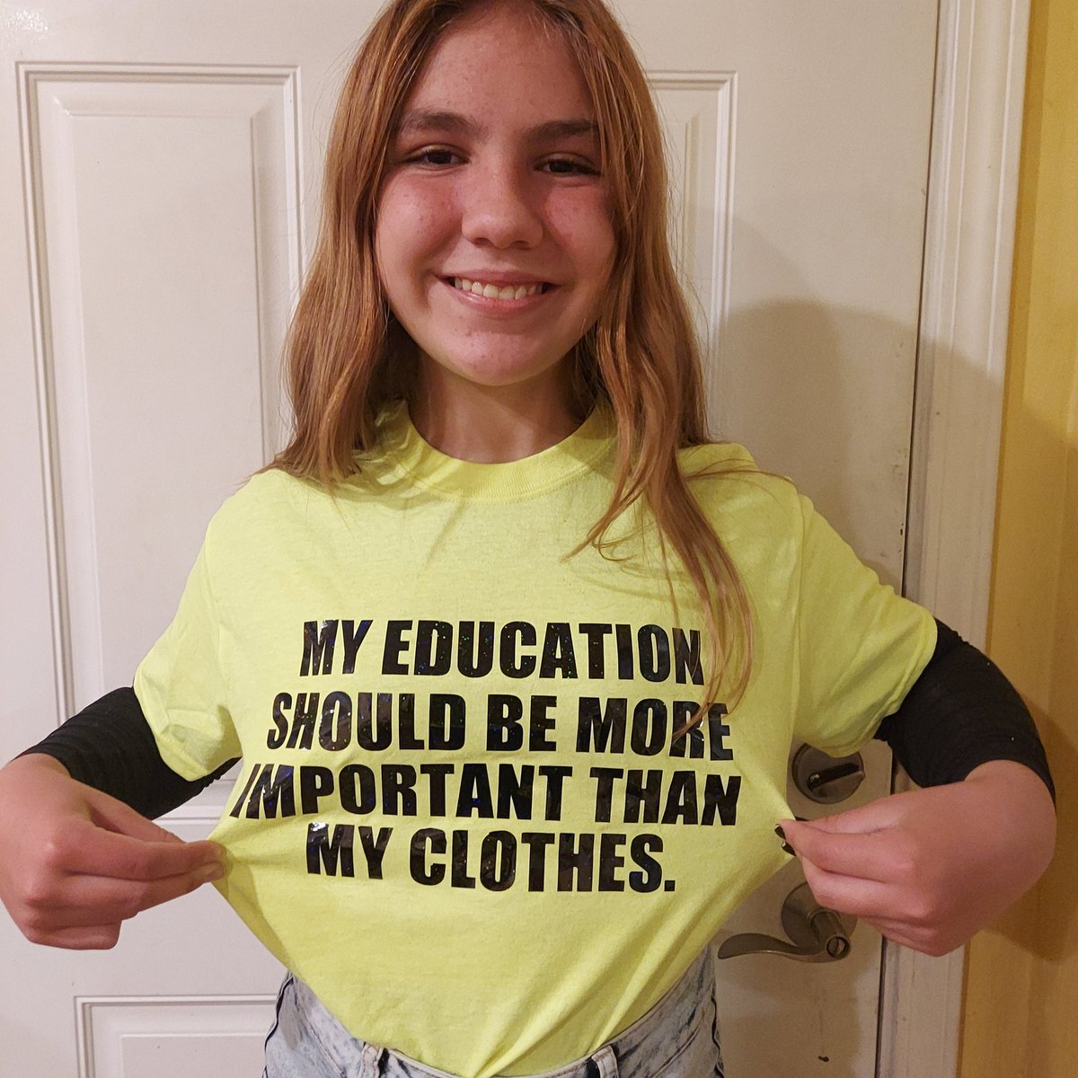 causticthreads's tweet image. I love this kid, proud to be raising a strong girl who stands up for herself and what she believes in.