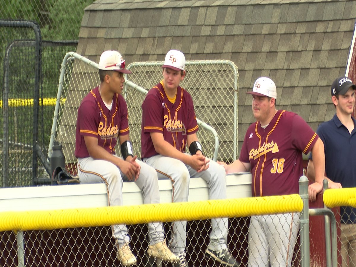MattMcClain3's tweet photo. Great action on the diamond today! Prep baseball and softball roundup in the link below. @TommyFl13148602 @Jackbach34 @EvanKochel @HGeltmaker @kwoll5
 @pmacturk_paige @Jenna41247667 @PontiacSoftball

LINK: https://t.co/L1kdzkfUJj https://t.co/GNyYRiHqT0