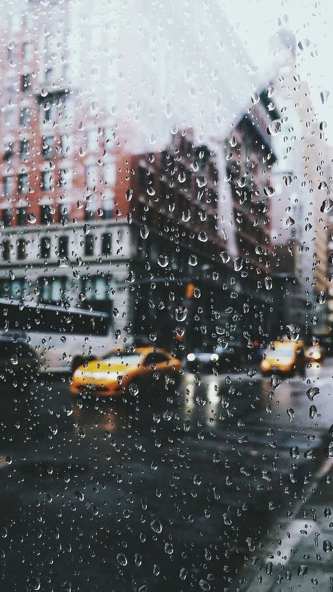 Exulansista's tweet photo. Pluviofilia: amor, afición o atracción especial por la lluvia y todo lo que le concierne. https://t.co/AMOUMdxinD