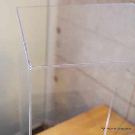 ケースメーカー ヨメテラス ヨメテラスのuvカットモデルケース 紫外線からフィギュアの劣化を防ぐuvカットアクリルを使用したケースです 紫外線カット率は約90 前後 フィギュアの色あせや経年劣化を防いだり遅らせる効果があります アクリル