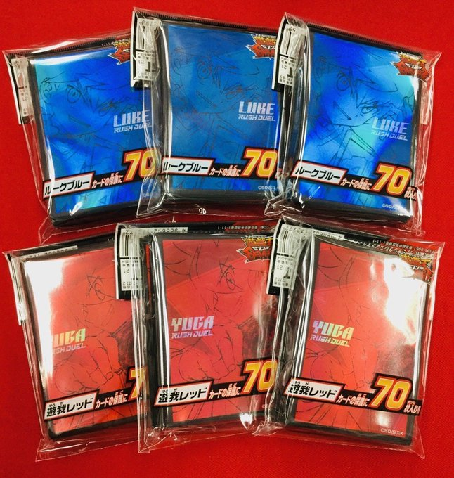 サテライトショップ名古屋店 A Twitter 遊戯王 販売情報 遊戯王ラッシュデュエルのプロテクター 遊我レッド ルークブルー 販売中です ラッシュデュエルの主人公たちがとてもかっこいいスリーブです 皆様のご利用お待ちしております 遊戯王rd