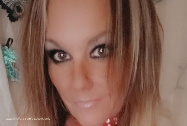 I just posted one new photo on #realloyalfans. Take a look here: https://t.co/w1zofTdL72 https://t.c<a href="/tag/realloyalfans"class="tags">#realloyalfans</a>