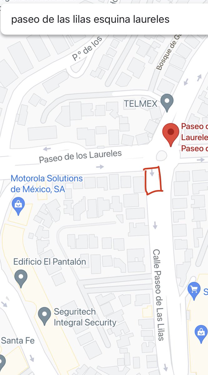 mtrapaga's tweet photo. Semanas sin arreglar esta zanja y Cascajo sobre paseo de las lilas y laureles en @AlcaldiaMHmx @MHObras @vromog @MHcesac cuando lo atenderán? https://t.co/oiMw2HgAi4